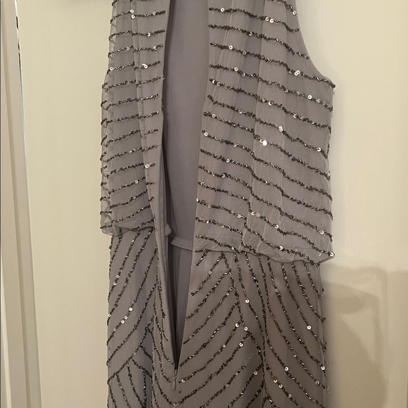 Adrianna Papell Long Silver Sequin Bead Formal Gown Maxi Dress Size 4 - Picture 10 of 10